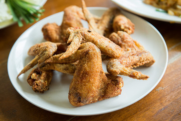 Fried chicken wings