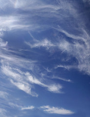 Obraz premium Clouds against the blue sky