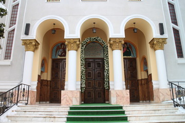 Fototapeta premium Entry to church Biserica Buna Vestire, Brasov, Romania