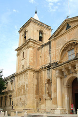 Fototapeta na wymiar St. John's Cathedral in Valletta, Malta