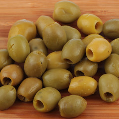 Fresh vegetables on the shredder