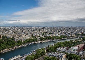 Fototapeta premium Aerial view of Paris in summer
