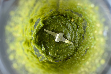 preparing pesto