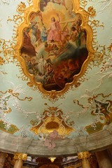 Innenraum der Abtei St. Georg in Weltenburg