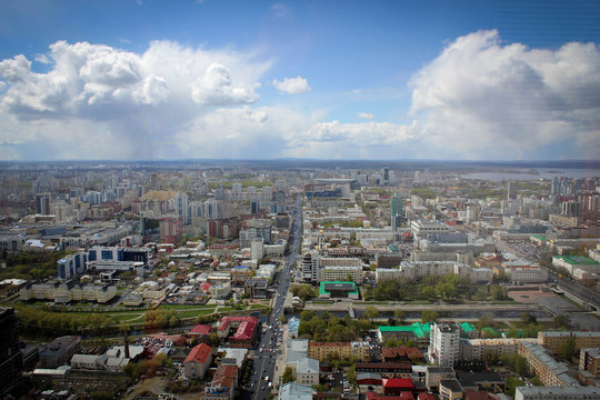 Панорама Екатеринбурга с небоскреба Высоцкий, Россия