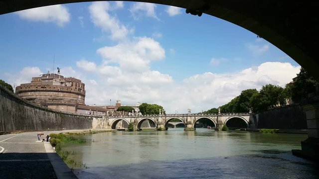 Ponte Principe, view on Caste Sant Angelo