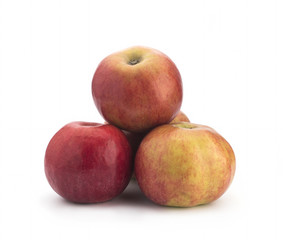 Fototapeta na wymiar Fresh red apple isolated on white. With clipping path