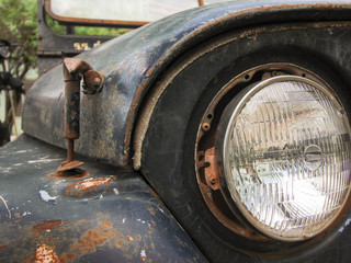 Fototapeta na wymiar Old car components