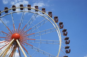  Ferris wheel against the sky