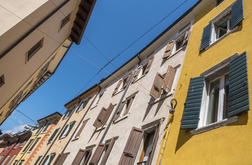 Fototapeta na wymiar Fassade in Garda,Lombardei,Italien