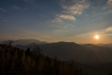 Sonnenuntergang über den Wiener Alpen