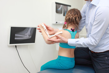 kid's elbow joint - model,image,test in office