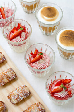 verrines fraises chantilly dessert buffet traiteur