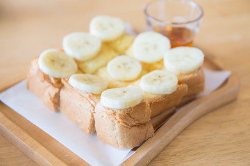 toasts with caramelized and banana