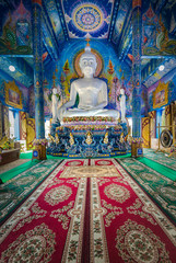Wat Rong Suaten, Public Temple