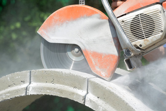 beton s&auml;gen mit motorflex