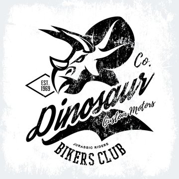 Vintage American furious dinosaur bikers club tee print vector design. Savage monster street wear t-shirt emblem. 
Premium quality wild reptile superior mascot logo concept illustration.