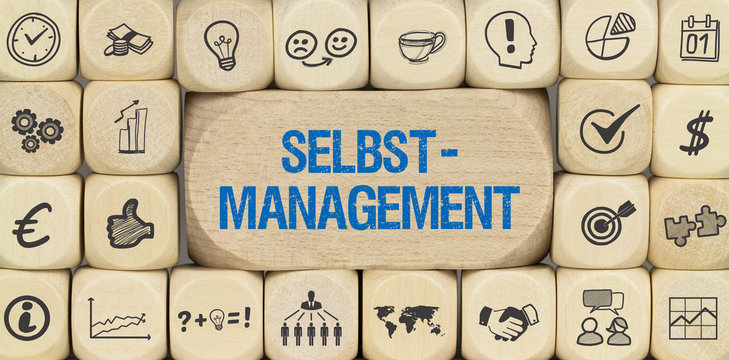 Selbstmanagement / W&uuml;rfel mit Symbole