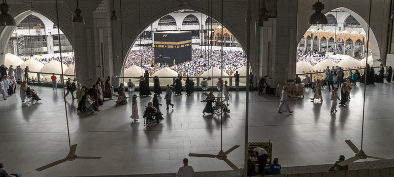 Kabe's image from inside the building.