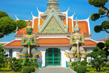 Obraz premium Wat Arun Temple in Bangkok, Thailand