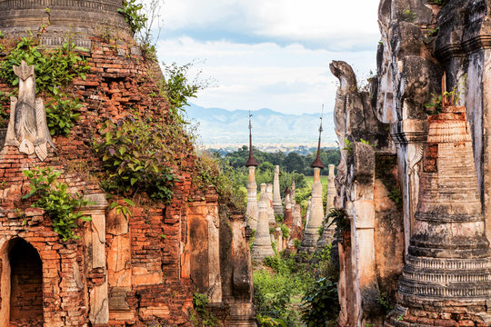 Myanmar - Ruinen von Indein