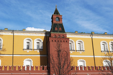 Mosca, 27/04/2017: il Monumento ai Conquistatori dello Spazio, un razzo sulla sua rampa di lancio, costruito nel 1964 per celebrare i risultati del popolo sovietico nell'esplorazione spaziale