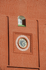 Mosca, 29/04/2017: l'orologio della Torre Troitskaya (Torre della Trinità), una delle torri delle...
