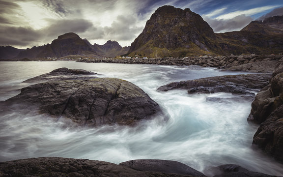 S&oslash;rv&aring;gen Mohle Tindstinden Lofoten