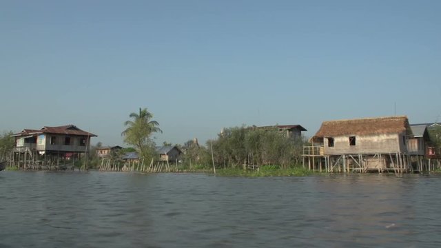 Nyaung Shwe, Cruising waterway with houses on stilts