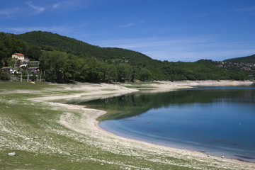 lago del turano, veduta, rieti, lazio, italia