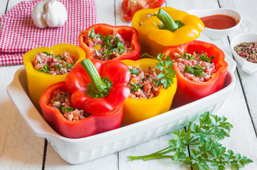 Bell peppers stuffed with meat