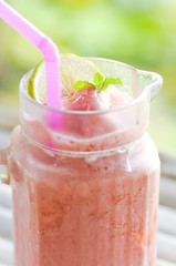 strawberry juice or strawberryy smoothie