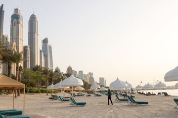 Obraz premium Dubai Marina, panoramic view of the sand beach
