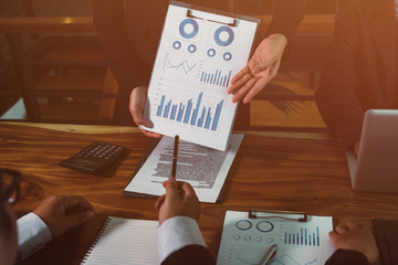 good teamwork meeting in office 