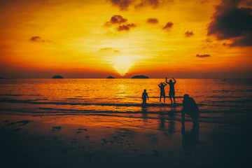 Fototapeta premium summer time let go to the beach, ocean life, happy time