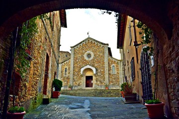 Fototapeta premium borgo medievale di Castellina in Chianti in Siena, Toscana, Italia