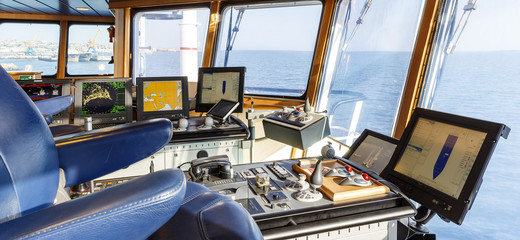 Captain's cabin on the ship © alexmu