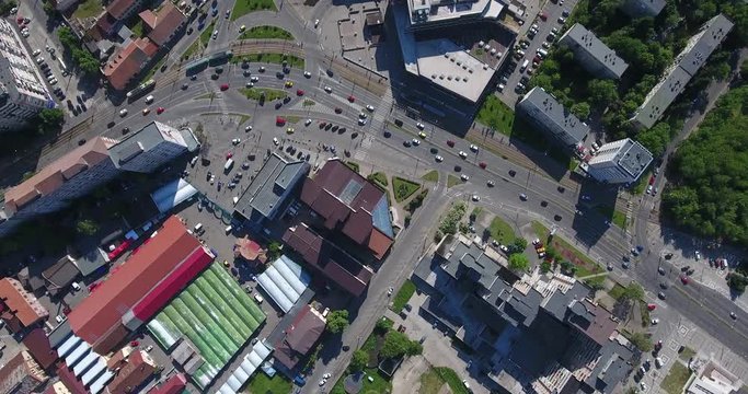 Cars in Oradea city centre