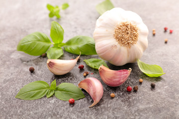fresh basil with garlic