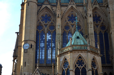 Fototapeta na wymiar Cathedral Saint-Etienne of Metz (detail of the building)