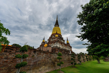 Naklejka premium Wat Yai Chai Mongkhon In Ayutthaya Historical Park Of Thailand. 