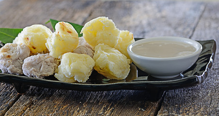 Garlic isolated on white background