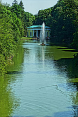 Obraz premium Фонтан в дендрологическом парке Софиевка