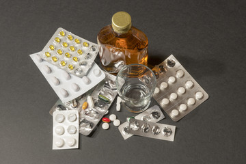 Medikamente, Missbrauch, Sucht, Alkohol 1