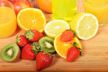 Fototapeta na wymiar Lemon refreshing juice