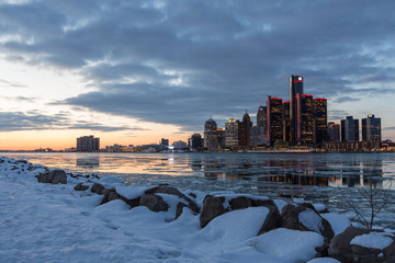 Detroit Skyline am Abend