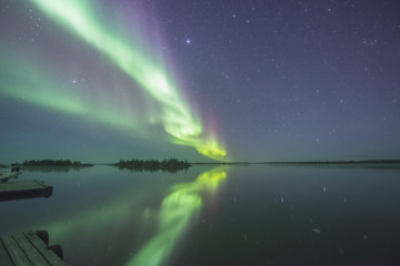 Lake reflex Aurora