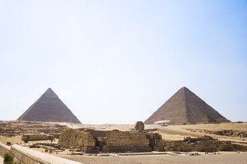 Fototapeta na wymiar Pyramid of Khafre. View of the Giza Pyramids. Egypt. Cairo.