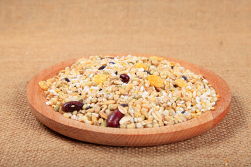 Cereal grains , seeds, beans