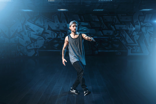 Male rapper in dance studio, trendy lifestyle